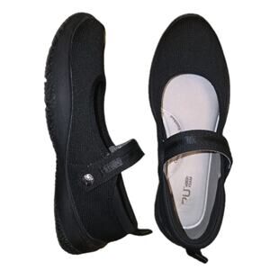 EUC 6.5M Women's Shoes JBU Black Merry Mary Jane w/Strap Closure - Worn Twice!